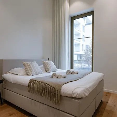 Huswell - Stunning Seafront With Modern Comforts And Dike Views אוסטנדה