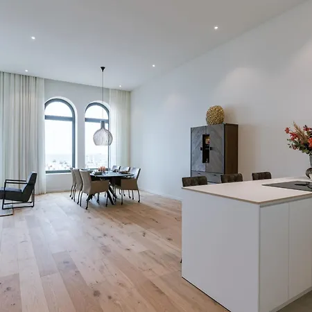 Huswell - Stunning Seafront With Modern Comforts And Dike Views Apartman *